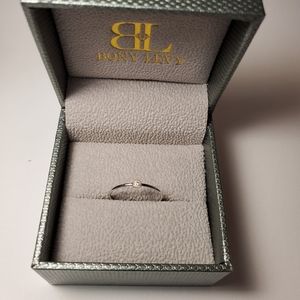 Bony Levy White Gold and diamond ring